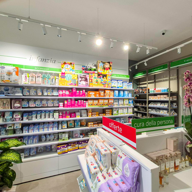 Farmacia Tornaghi reparto infanzia
